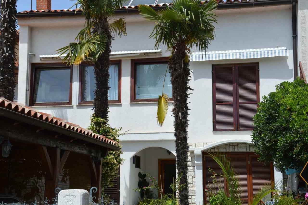 Hous Mira Διαμέρισμα Πόρετς Εξωτερικό φωτογραφία